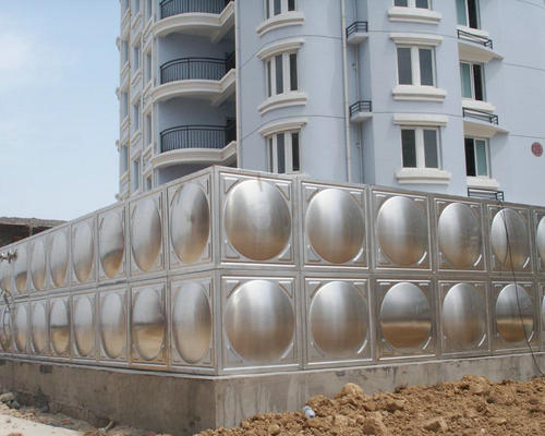 洛陽(yáng)不銹鋼保溫水箱