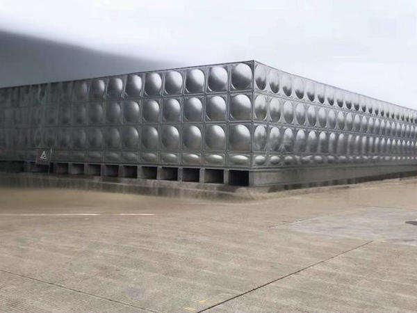 哪些因素會影響樓頂洛陽不銹鋼水箱的抗風能力?